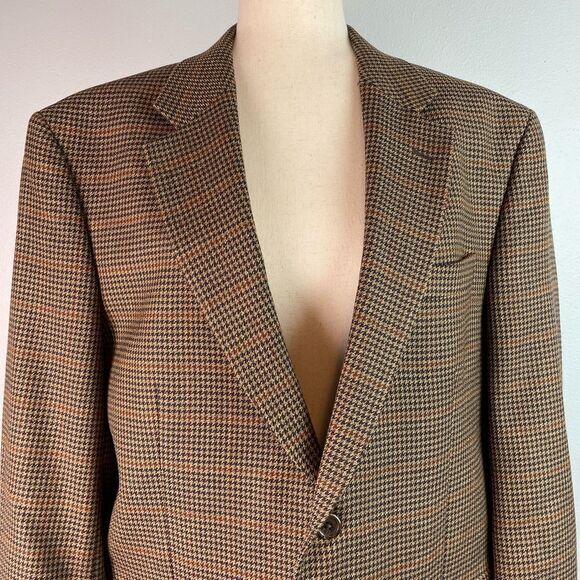 Jos. A. Banks Brown Wiol Textured Sport Coat with Notched Lapel Size 42S EUC - Picture 2 of 10